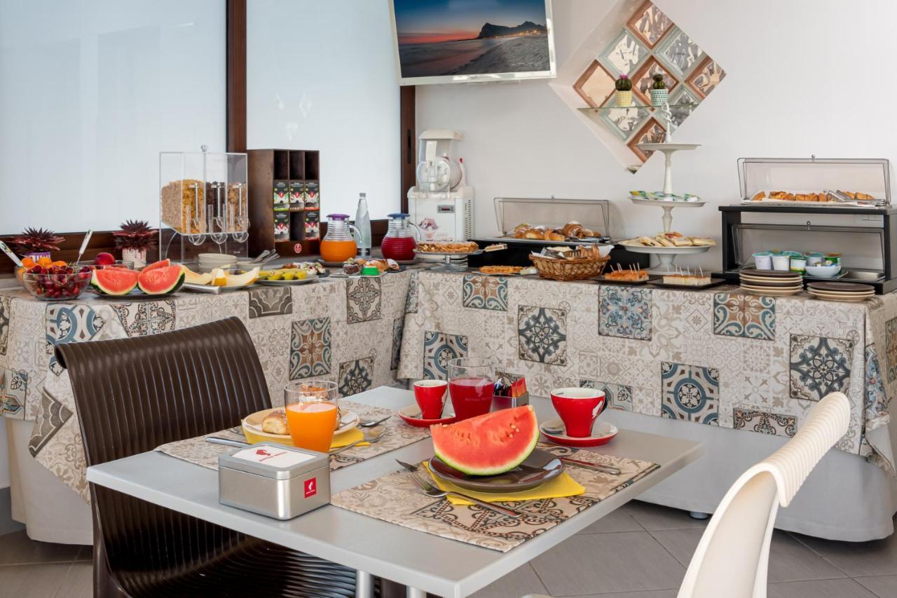 Bed and Breakfast A Casa Di... Aurora à San Vito Lo Capo Extérieur photo